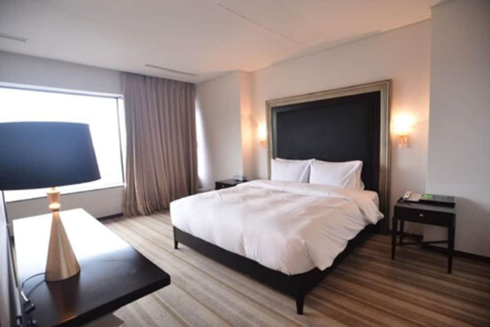 Philos Hotel Pohang Exterior photo